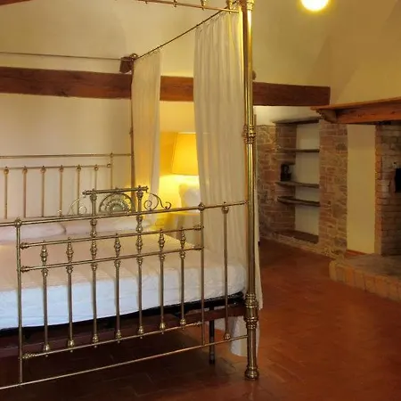 Tatil Evi Sleeps 10 Pool Wifi