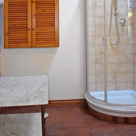 Sleeps 10 Pool Wifi Holiday home *